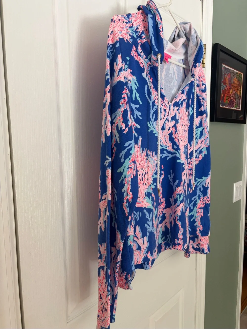 Lilly Pulitzer Hoodie in “ Swim On Over Borealis Blue” size Women’s XL - Picture 6 of 10